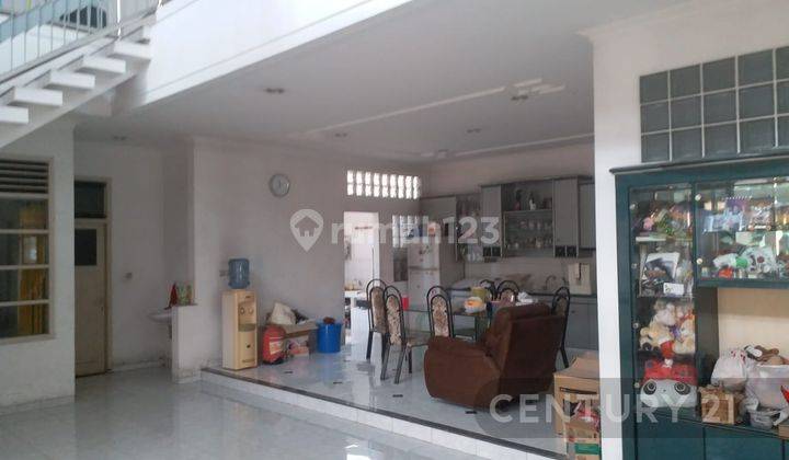 Rumah Jalan Taman Beringin 2 Lantai Siap Huni 2