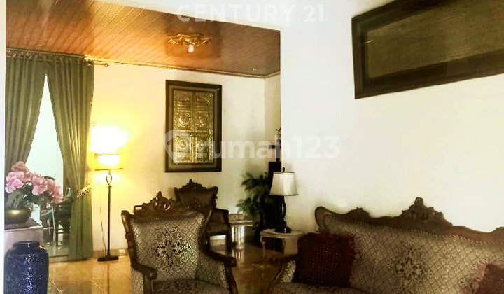 Rumah 2 Lantai, 5 Kamar Tidur, Dekat Swalayan Ada Fatmawati. 2