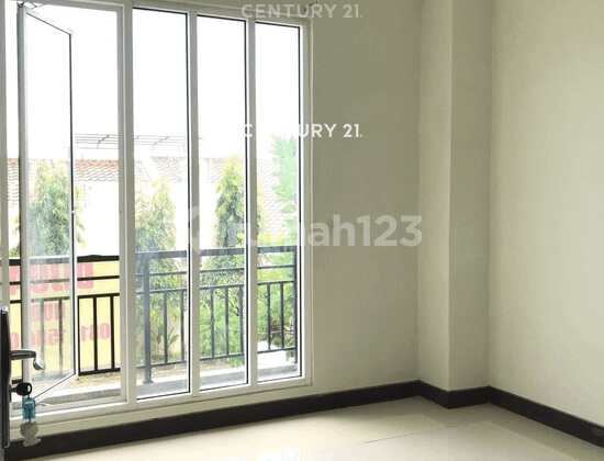 RUMAH MEWAH 2 LANTAI DI BUKIT WAHID SEMARANG  2