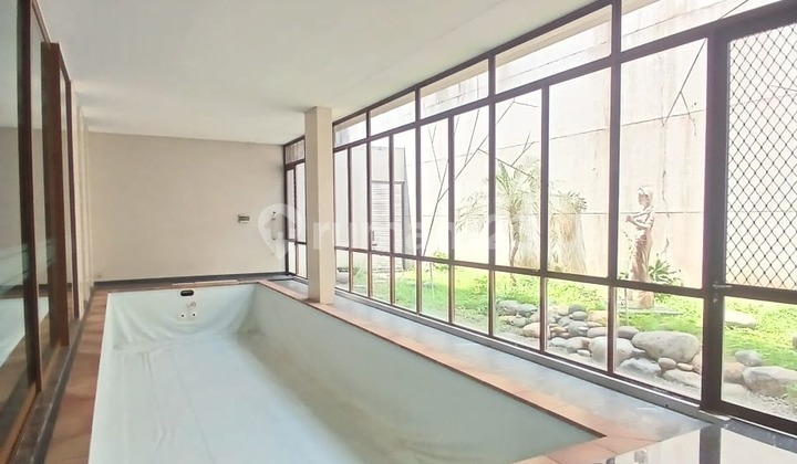 Rumah Mewah Lux istimewa Cluster Poll Lift 1