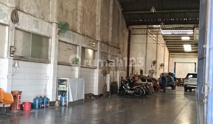 Old Town Business Space Suitable for Restaurant Cafe Spacious Parking