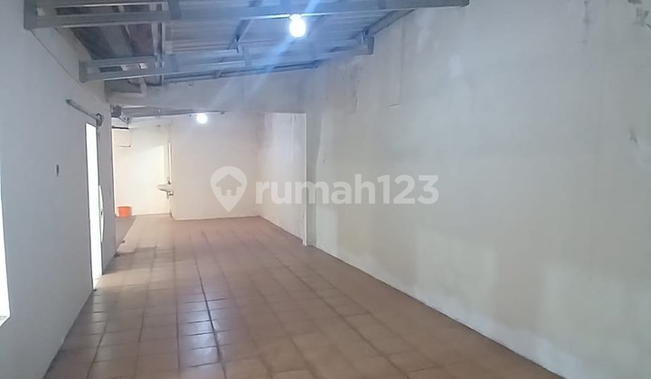 Tanah Tengah Kota Bawah Harga Pasaran Ada Bangunan Lama Terawat 2