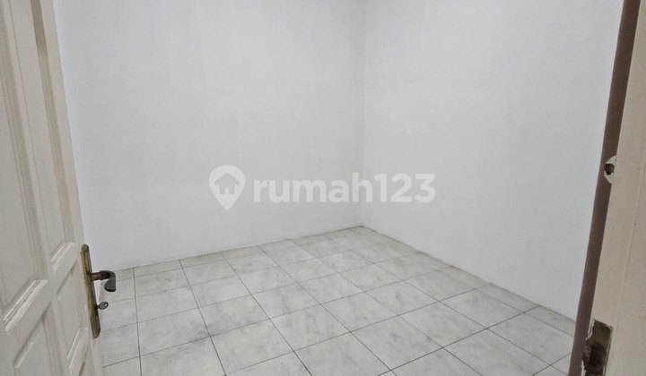 Beautiful Good 2-Story House in Semarang Ready to Occupy