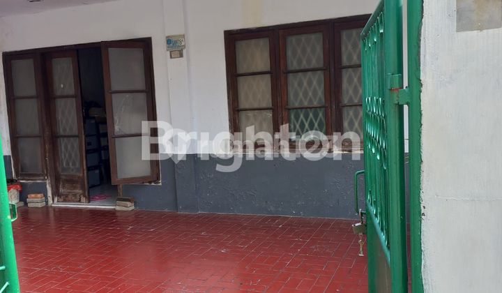 rumah tua hitung tanah saja di pejoto Jakarta pusat 1