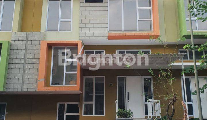 rumah cantik slipt level di cluster atlanta gading serpong tangerang 1