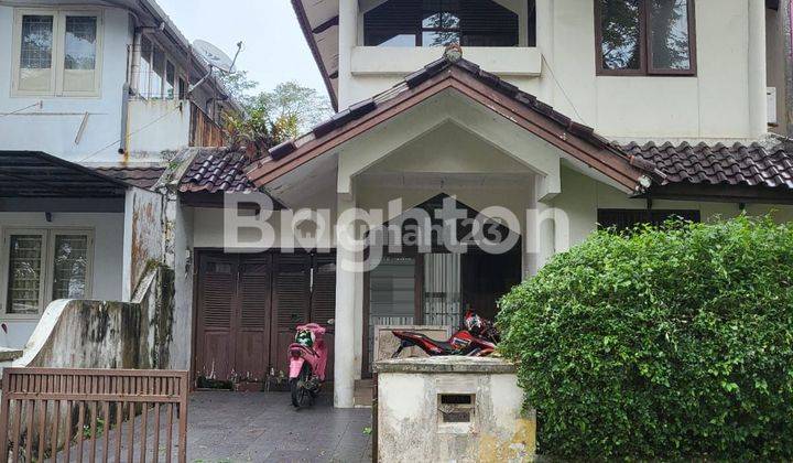 rumah 2 lt di cluster danau biru belakang  SPH lippo karawaci tangerang 1