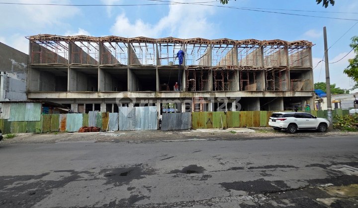 New Freehold Ruko Merr Rare on Kedungasem Street