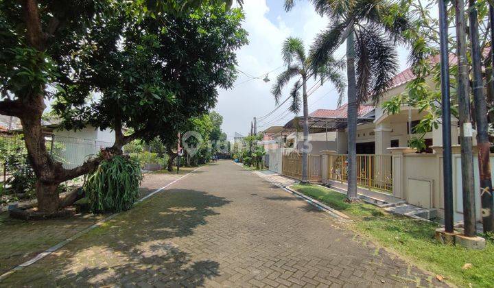 Selangkah ke MERR, RUNGKUT MADYA, UPN, Rungkut mapan timur, rmh baru renovasi cat  3