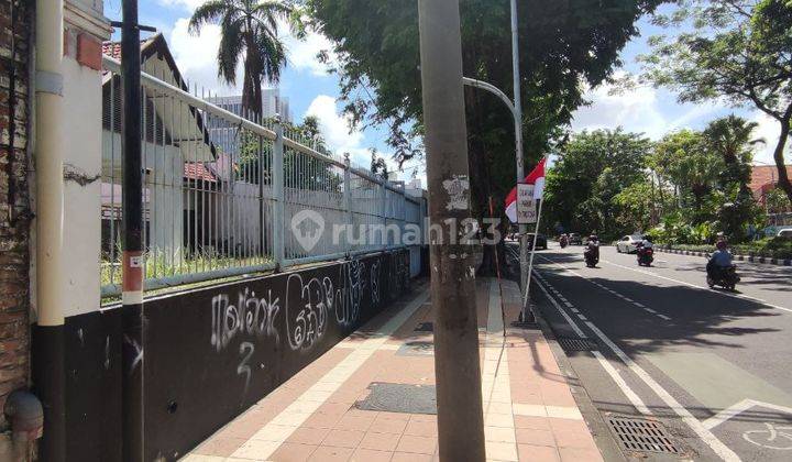 Ry darmo cocok umtuk Bank, kantor, klinik, cafe lokasi ngs sby pusat parkir luas ada brankas ex disewa bank 2