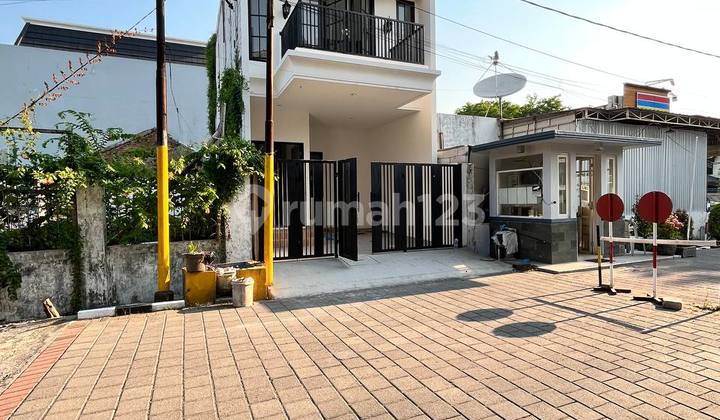 Dekat Merr Strategis Dkt Indomaret Rungkut Hmilik Dekat Merr Strategis Dkt Indomaret Rungkut Hmilik