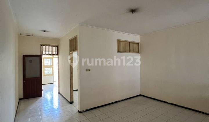Hdp Jl Ry Mulyosari Two-Story Ruko Suitable for Cafe, Pharmacy, Clinic 2