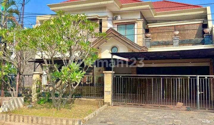 Row 4 Mbl Lokasi Dpn Margorejo Indah Dkt Ayani , Ry Jemursari