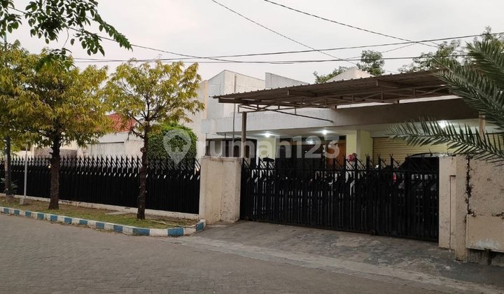 Dekat Jln Ry Manyar Kertoarjo , Bonnet Boncafe Dkt Area Komersial Dekat Jln Ry Manyar Kertoarjo , Bonnet Boncafe Dkt Area Komersial