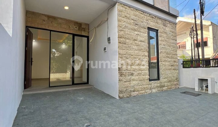 Rmh Hook Simpang Darmo Permai Selatan Dkt Pakuwon Mall