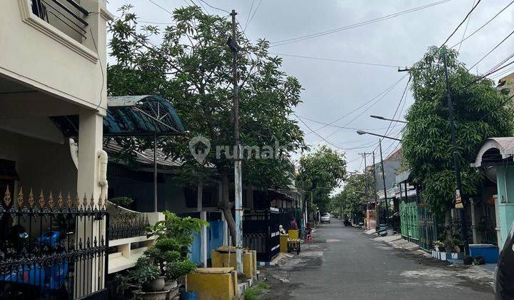 Dekat Margorejo, Jemursari, Ubaya Bendul Merisi Selatan 1,5lantai 2