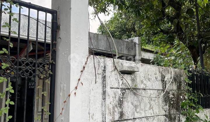 Calculate Tnh Margorejo@indah Near Plaza Marina In Front of the Park's Property 2