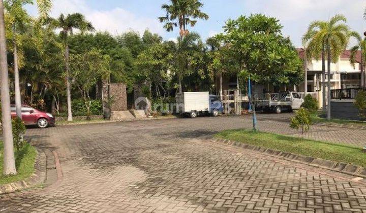 Dijual Rumah Bagus Unfurnished SHM di Central Park Gunung Anyar 4