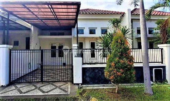 Dijual Rumah Bagus Unfurnished SHM di Central Park Gunung Anyar 1