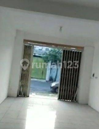 Disewakan Ruko 2 Lantai di Manukan Kulon Lokasi Strategis kr mk  2