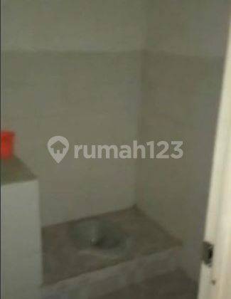 Disewakan Ruko 2 Lantai di Manukan Kulon Lokasi Strategis kr mk  8