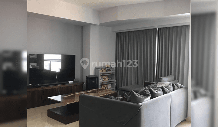 Apartement The Peak Tunjungan Plaza 5 2 BR Furnished Bagus As  1