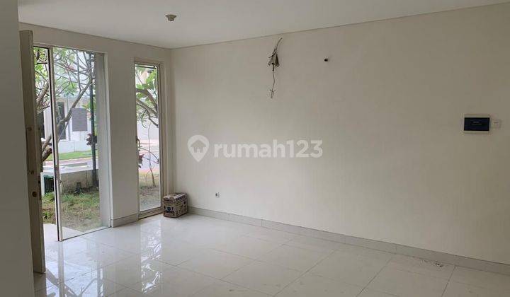 Rumah 2 Lantai Di Grand Pakuwon Surabaya Barat 2