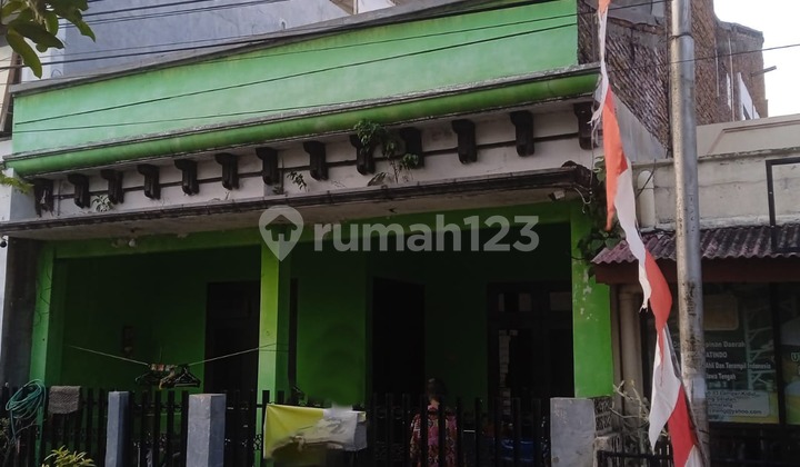 Rumah 1,5 Lantai Daerah Lamper Kidul Semarang 1