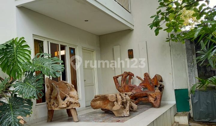 Maxwell Citraland Surabaya Ready-to-Occupy Hook House 2