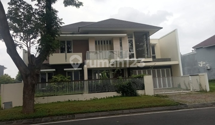 Rumah 2 Lantai di Royal Residence Boulevard Surabaya