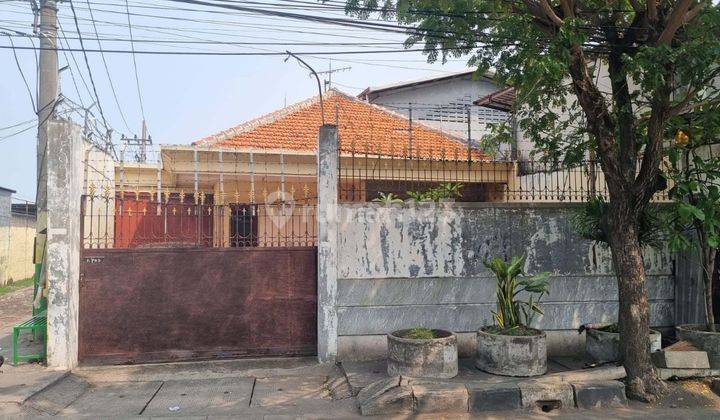 Dijual Rumah Dan Gudang Bekas Pabrik Cat Raya Kedung Cowek 1