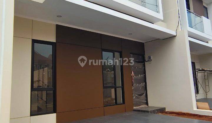 Rumah clustee 2 lantai free BPhTB n canopy dkt tol jatibening 2