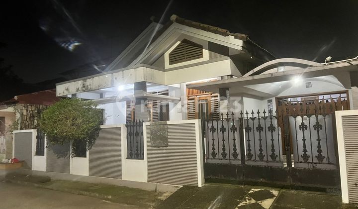 Very Cheap(Ma'am), Strategic Area, One Step to Toll Road and Jatibening LRT Station