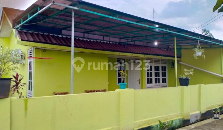 Cheap Hook House in Perum. Polymer, East Bekasi 2