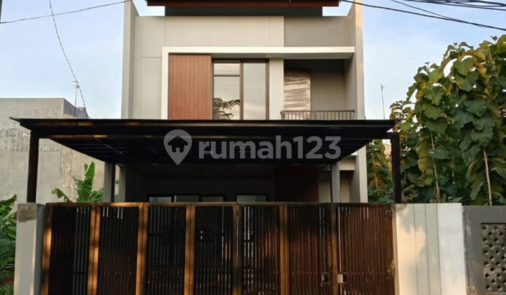 Rumah Baru Komp. Billymoon Siap Huni, Duren Sawit Jakarta