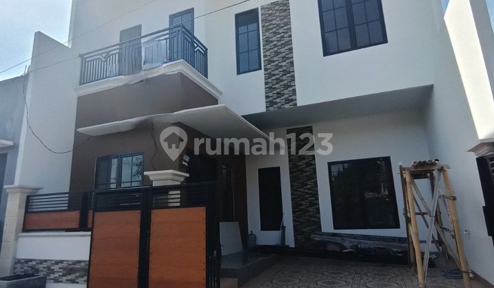 Rumah Baru Komp. Kodau Cantik 3 Kamar Strategis Dkt LRT Cikunir 1