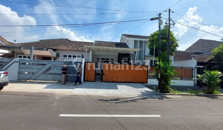 Turun Harga Rumah Luas 1,5 LT Dlm Perumahan Strategis Dkt St. Klender Baru, Pondok Kopi