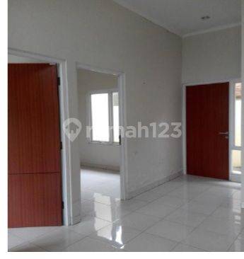 Rumah 2 lt dp 0 couryard galuh mas karawang barat  6