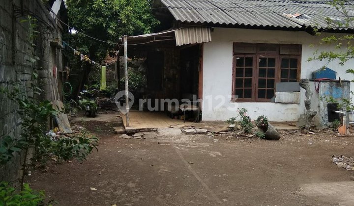 Bonus Land with House Above Near Jati Asih Toll Road, Bekasi