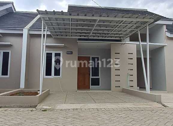Rumah Baru Cluster Karang Satria Tambun.bekasi Unit Ready Rumah Baru Cluster Karang Satria Tambun.bekasi Unit Ready
