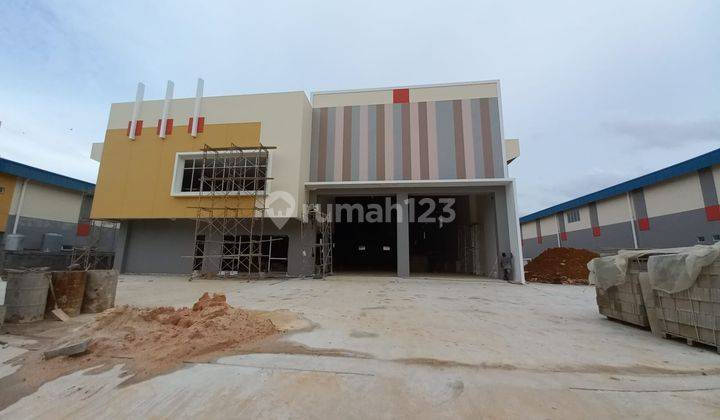 DISEWAKAN Gudang diKawasan Tunas Kabil 1