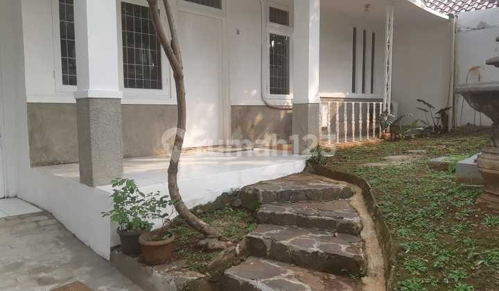 Dijual Rumah Lama Hitung Tanah Dempo Kebayoran Baru Jaksel