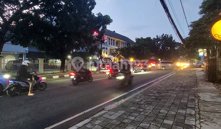 Dijual Cepat Komersial Area Veteran Jakarta Selatan