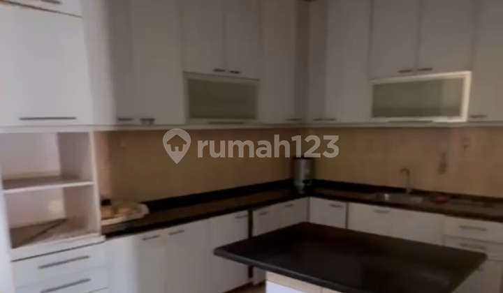 Rumah Cluster Layar Permai 3lantai 182m 8x15 Pik 2