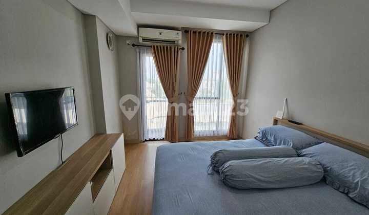 Full Furnished, Apartemen, Dekat Universitas Jababeka Bekasi
