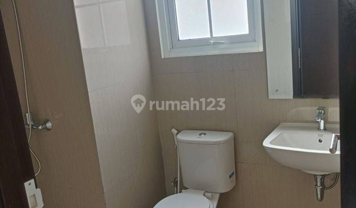 Rumab The savia park 2 Lantai bagus rapih siaphuni Bsd City 2