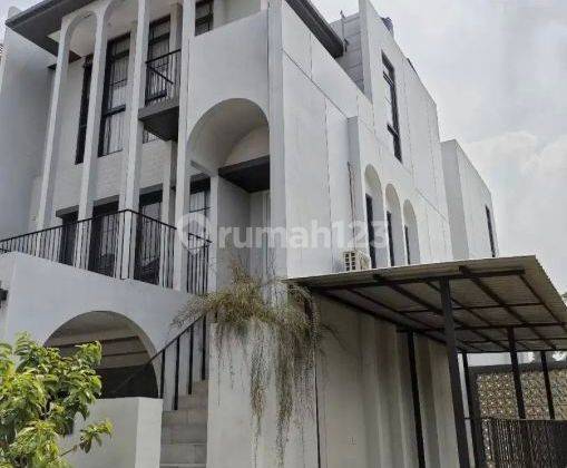 Rumah 2 Lantai Sudah Renovasi Greenwich Park Bsd City 1