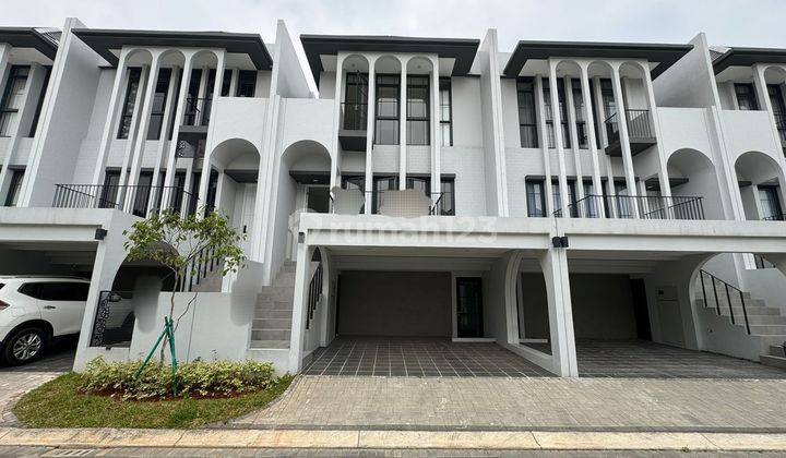 Rumah 3 Lantai Masih Baru Siaphuni Greenwich Park Bsd City 1