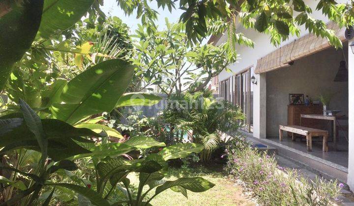 Sp 345 Leashold Min Rent 5 Years Villa With Big Garden di Kawasan Kerobokan  2