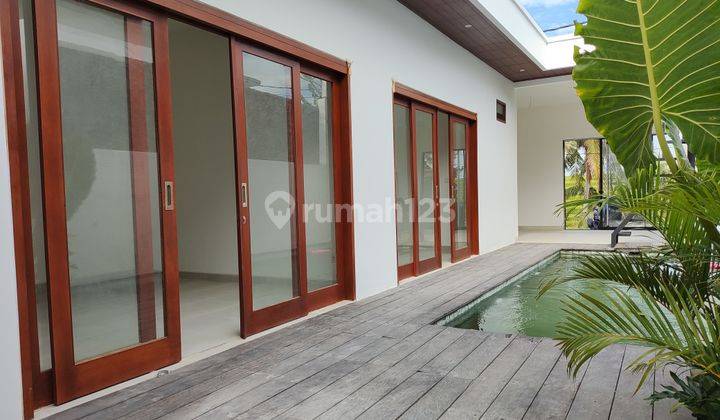 Bl 174 For Rent Peacfull Minimalish Modern Style Villa Ricefield View Located Oj Tabanan  2