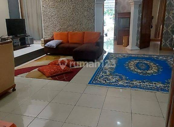 Rumah di Legenda Wisata, Murah, Rapih, Furnish 2